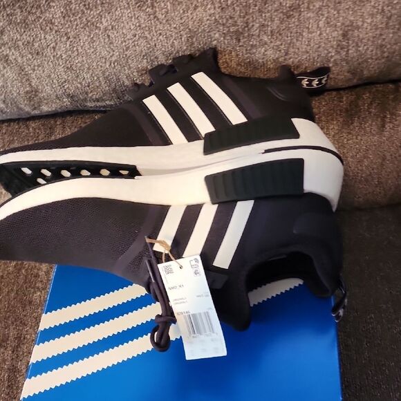 Adidas RMD R1 DARK  PURPLE Sneakers with Modern Athletic Design WHITE STRIPES - Picture 6 of 8